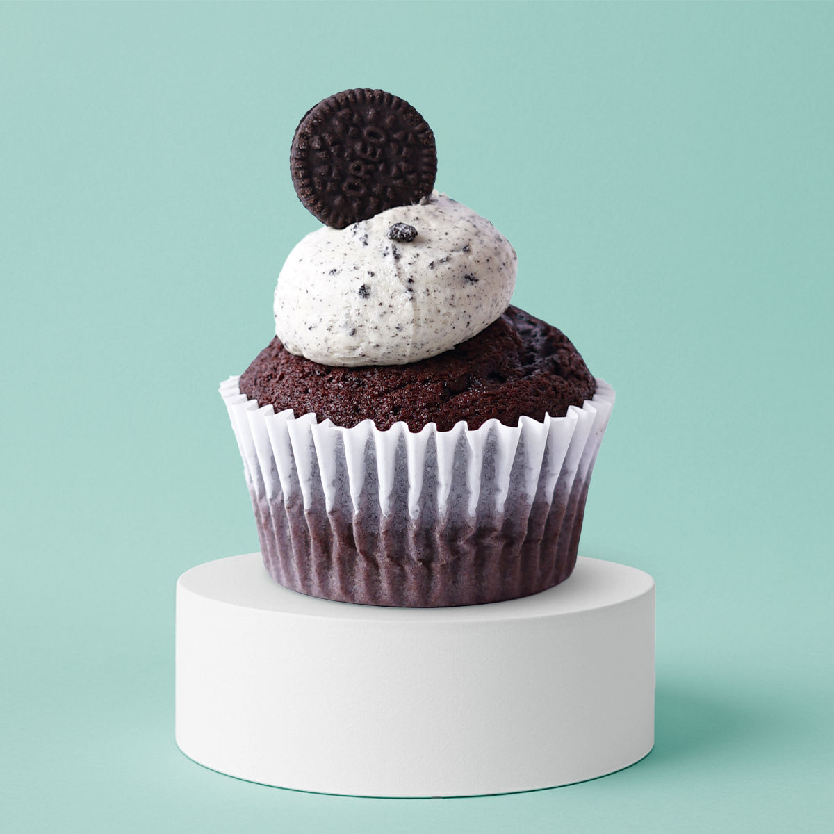 Cookies and Cream Cupcake.